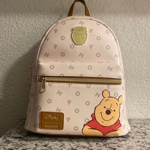 Loungefly Pooh Backpack NWT
